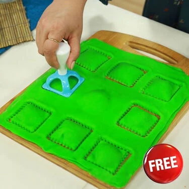 Silicone Mat + Free 10 Pcs Roller Cutter (SM2)